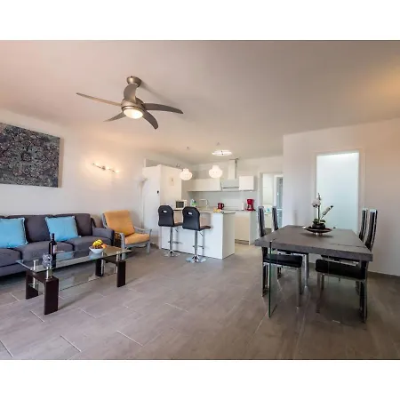 Puerto Chico Y בית נופש *