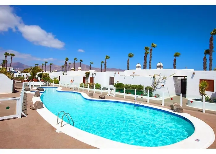 Puerto Chico Y * بلايا بلانكا