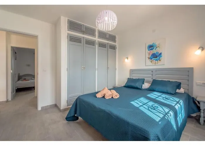 Puerto Chico Y * بلايا بلانكا