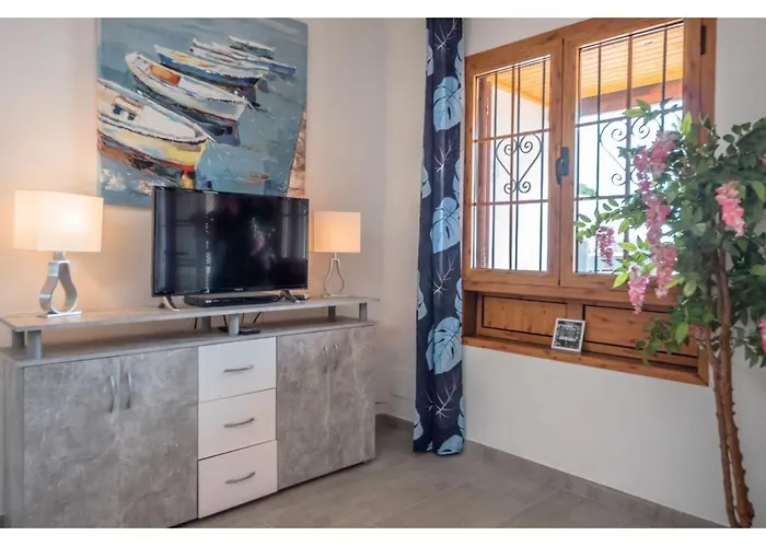 Puerto Chico Y * بلايا بلانكا